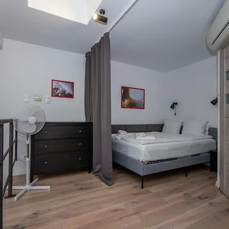 Inpoint Modern Loft - Centre Lazarza St 13 Self Check-in クラクフ
